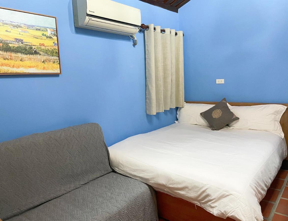 Xinqin B&B - City Area Jincheng Extérieur photo