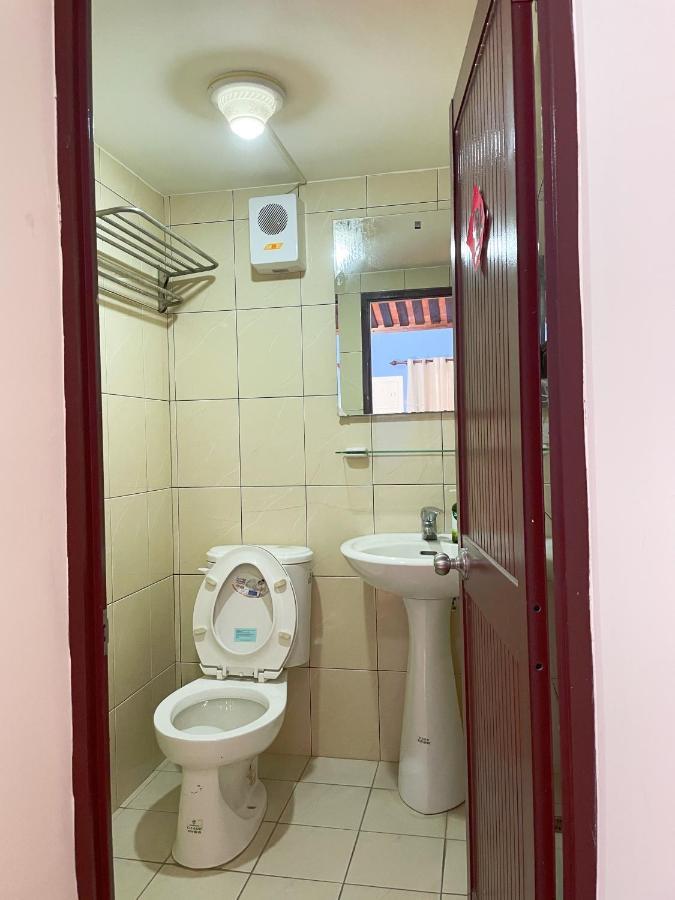 Xinqin B&B - City Area Jincheng Extérieur photo